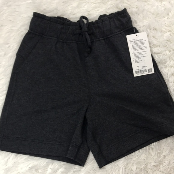 NWT Lululemon Hello Sunday Short Heathered Black - Picture 1 of 10
